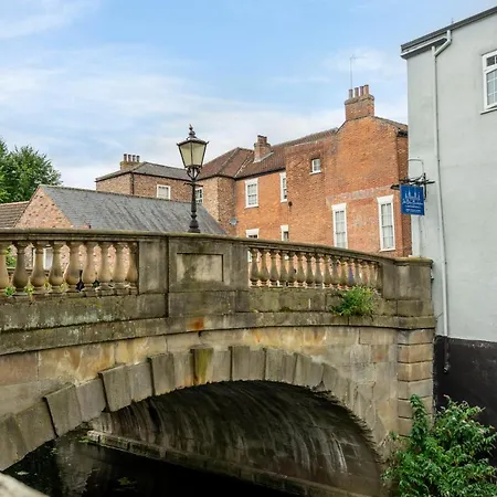 Daire Foss Bridge